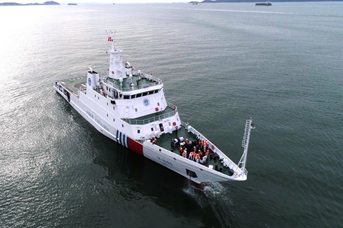 深圳海上危险品应急指挥船